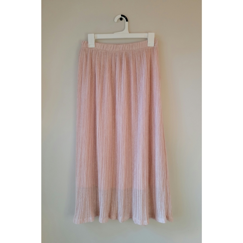 Pleione ballet pink accordian skirt